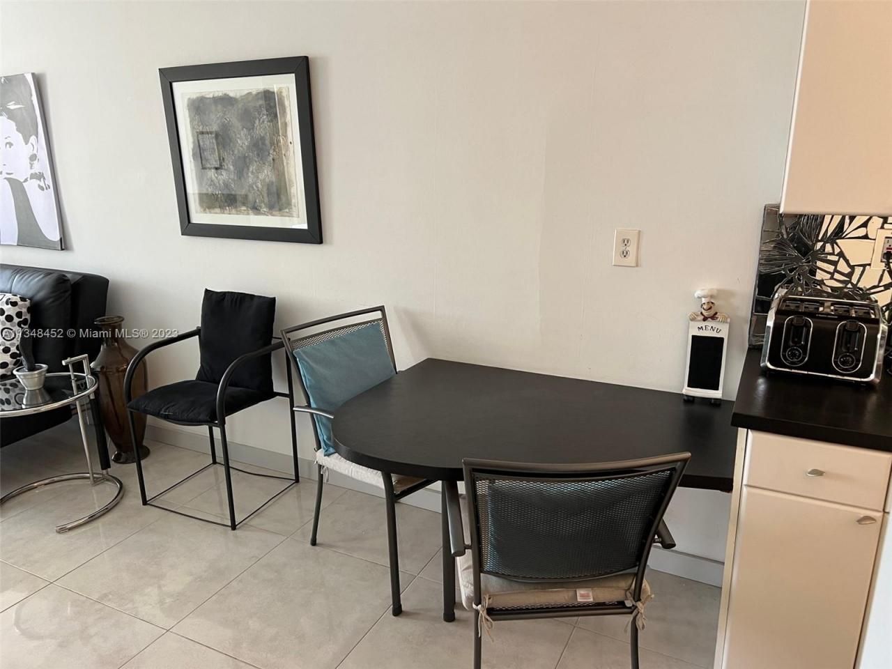 100 Lincoln Rd, Unit 1007, Miami Beach, FL 33139 Photo