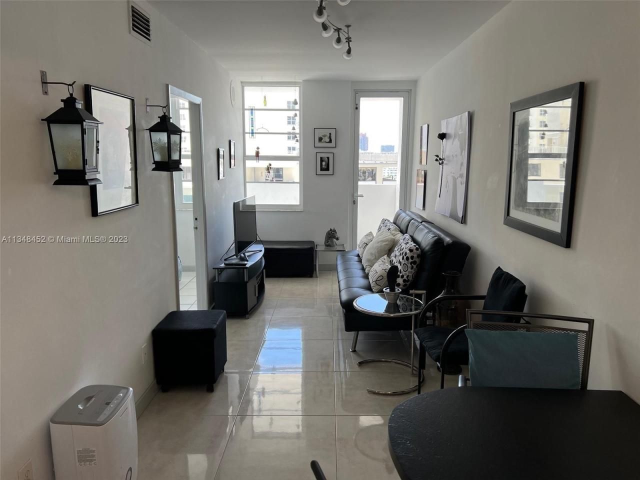 100 Lincoln Rd, Unit 1007, Miami Beach, FL 33139 Photo