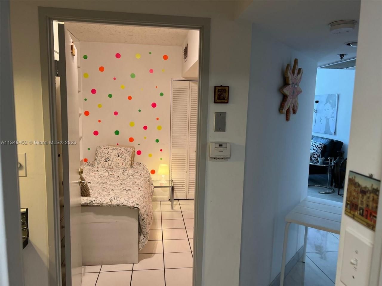 100 Lincoln Rd, Unit 1007, Miami Beach, FL 33139 Photo