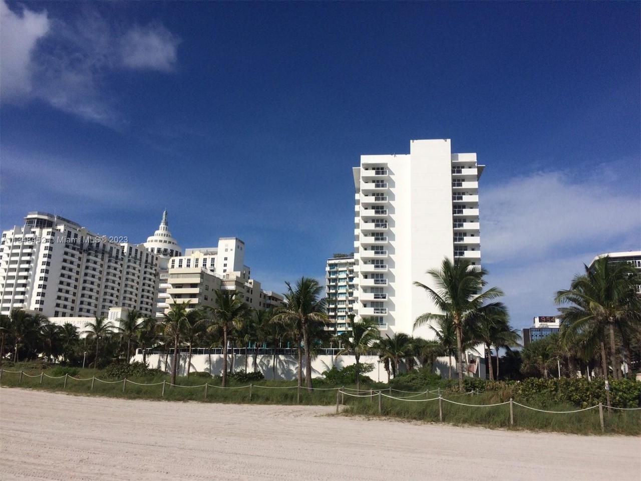 100 Lincoln Rd, Unit 1007, Miami Beach, FL 33139 Photo