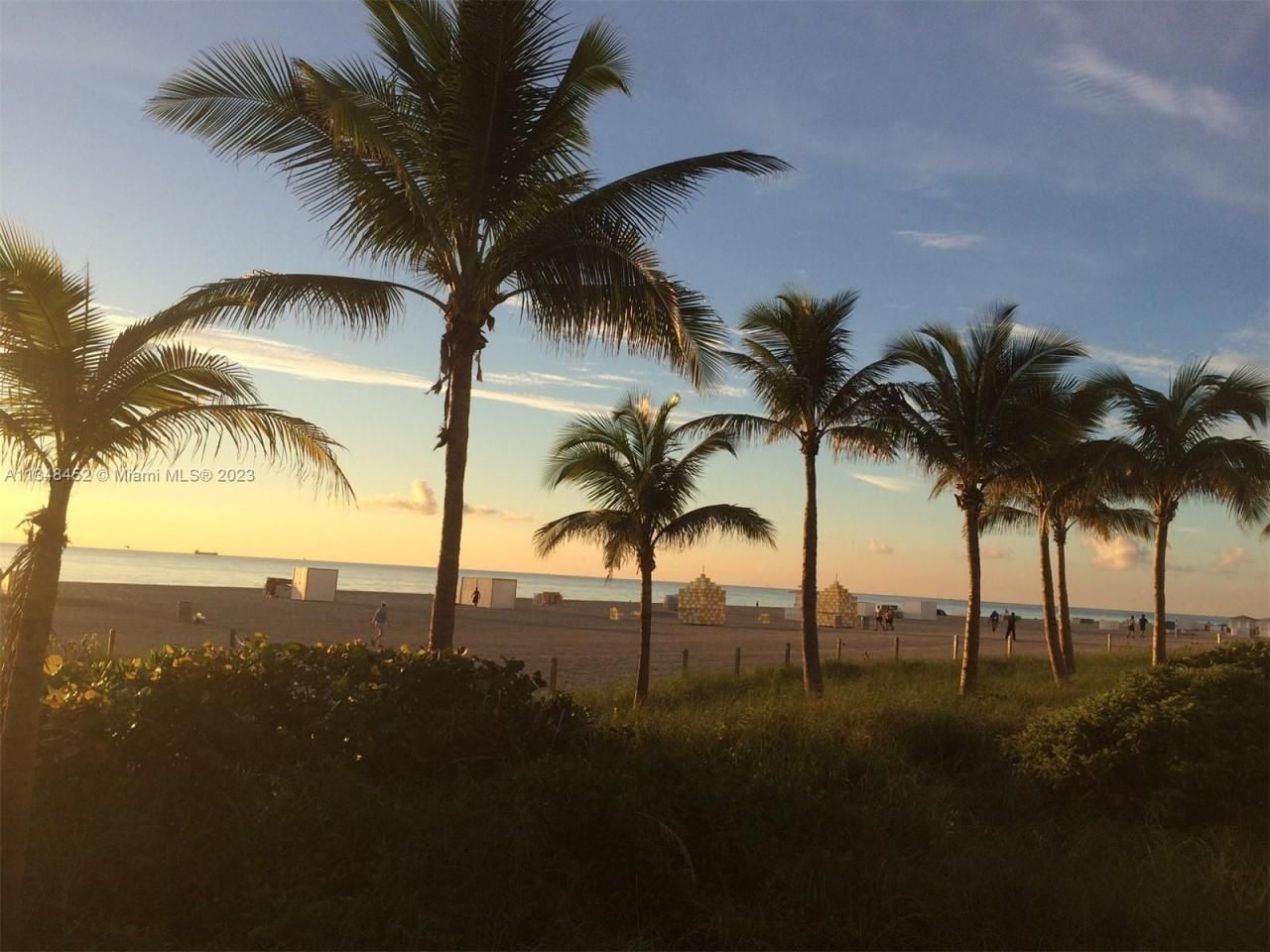 100 Lincoln Rd, Unit 1007, Miami Beach, FL 33139 Photo