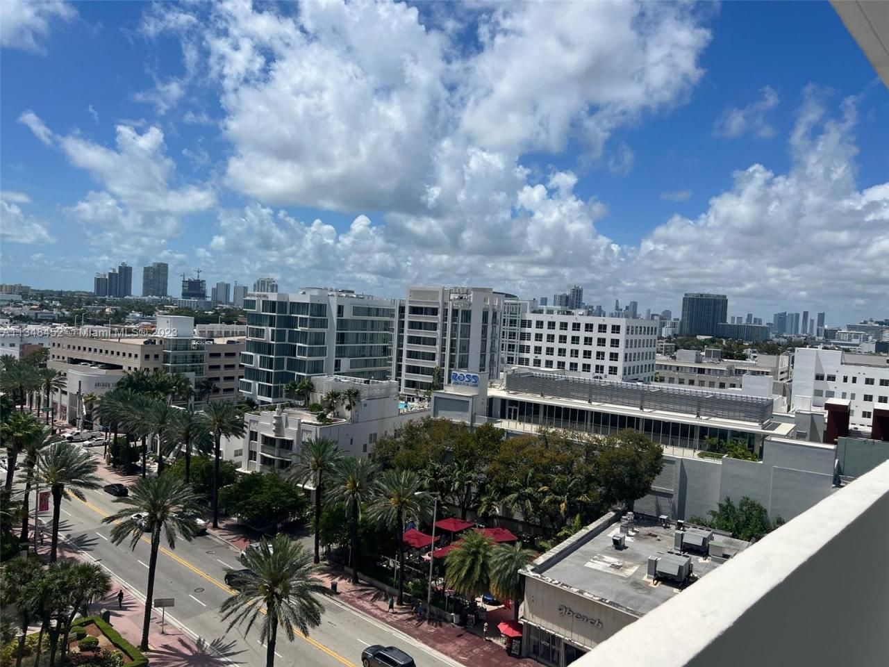 100 Lincoln Rd, Unit 1007, Miami Beach, FL 33139 Photo