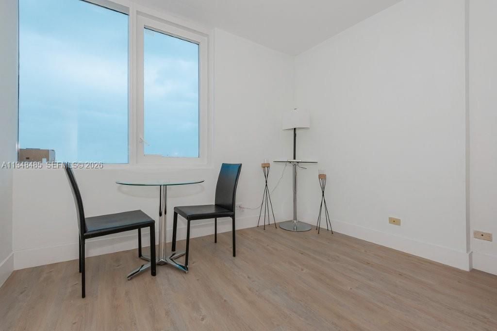 2301 Collins Ave, Unit 927, Miami Beach, FL 33139 Photo