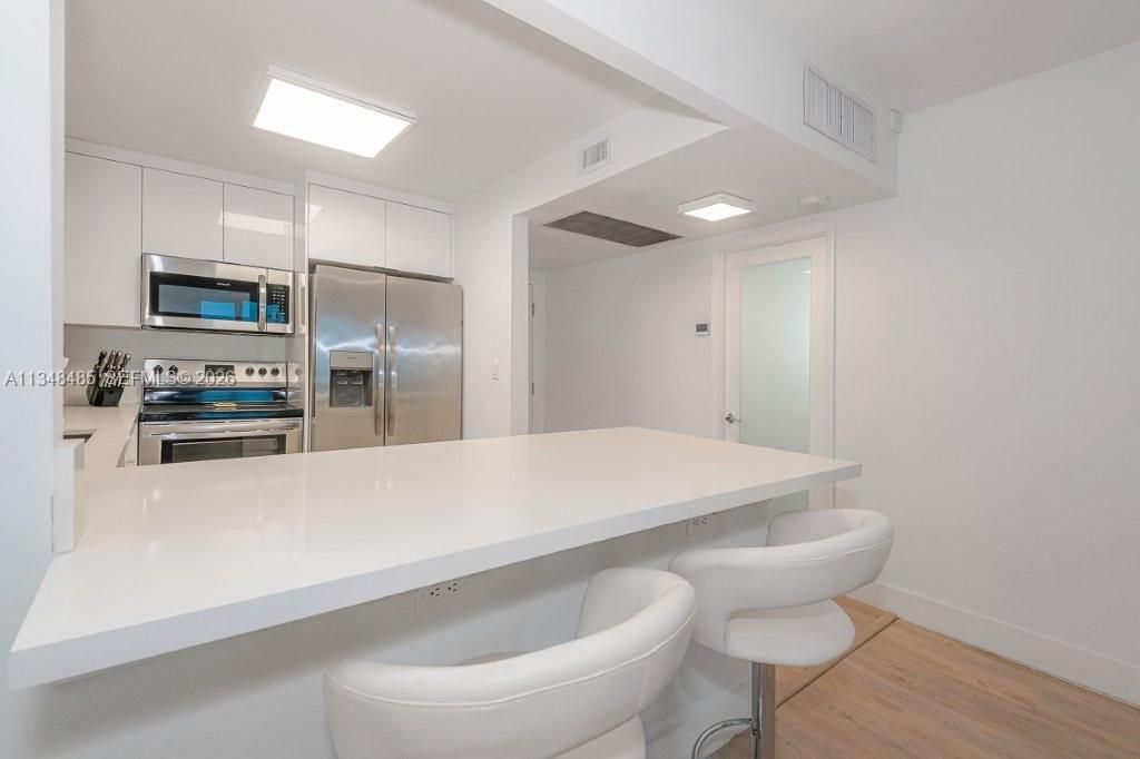 2301 Collins Ave, Unit 927, Miami Beach, FL 33139 Photo