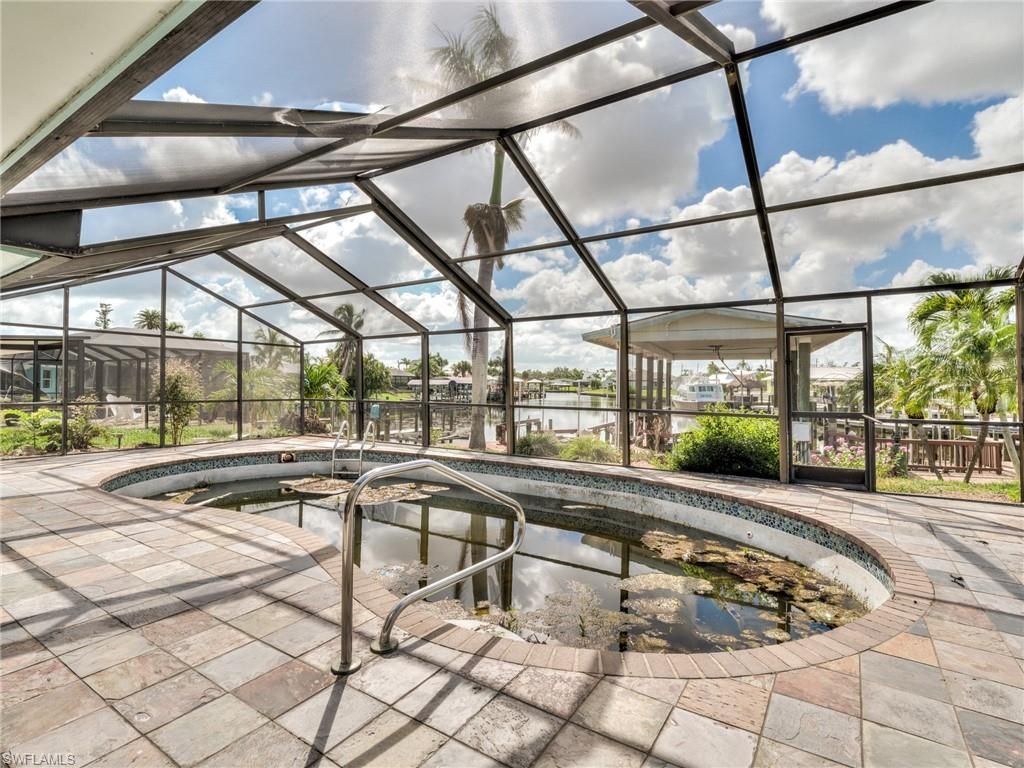 230 Randy Ln, Fort Myers Beach, FL 33931 Photo