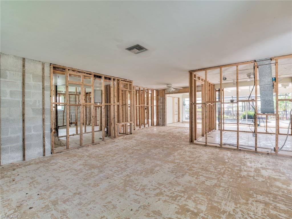 230 Randy Ln, Fort Myers Beach, FL 33931 Photo