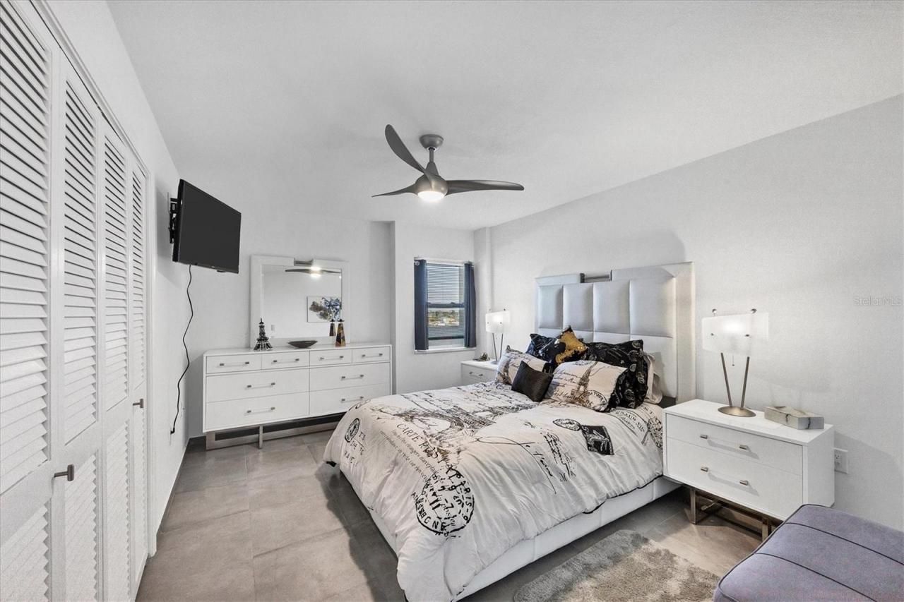 20 Whispering Sands Drive, Unit 903, Sarasota, FL 34242 Photo