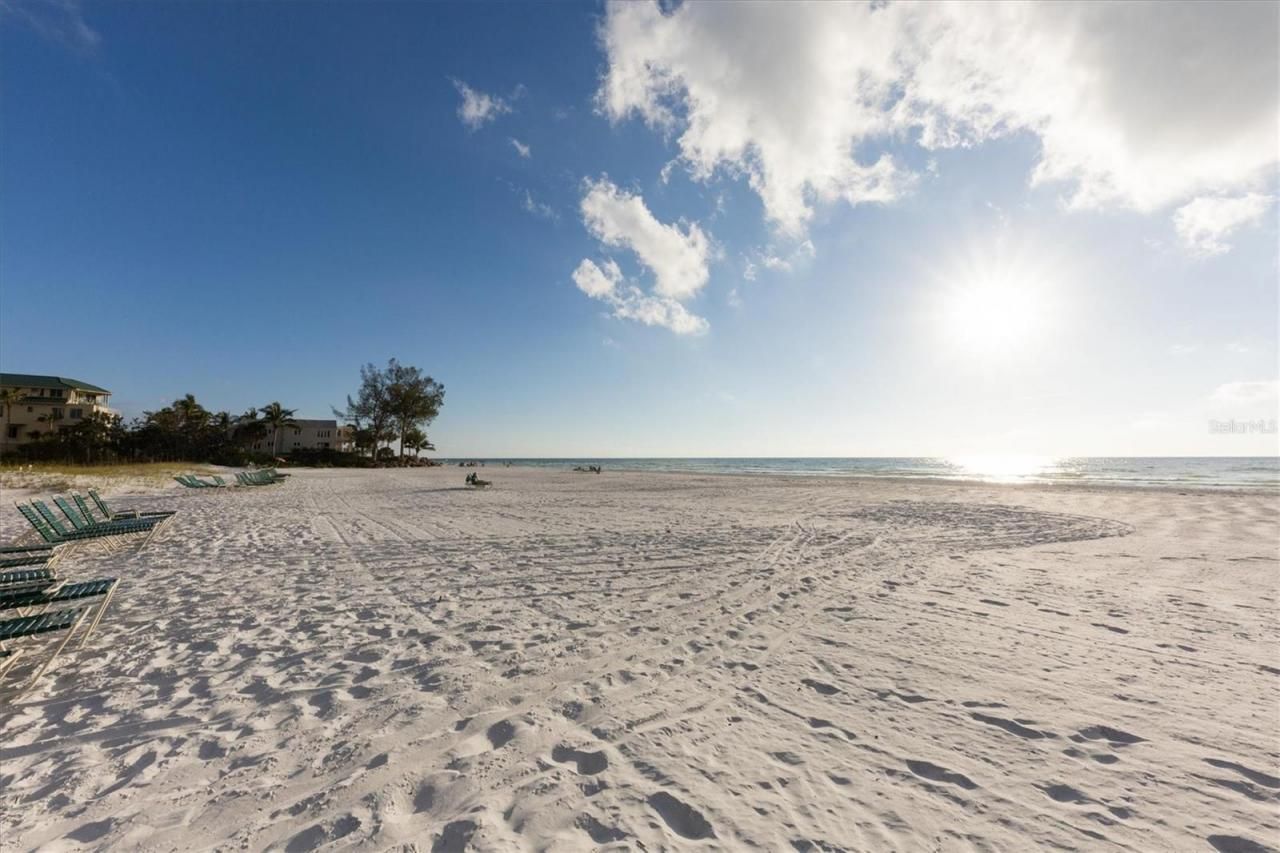 20 Whispering Sands Drive, Unit 903, Sarasota, FL 34242 Photo