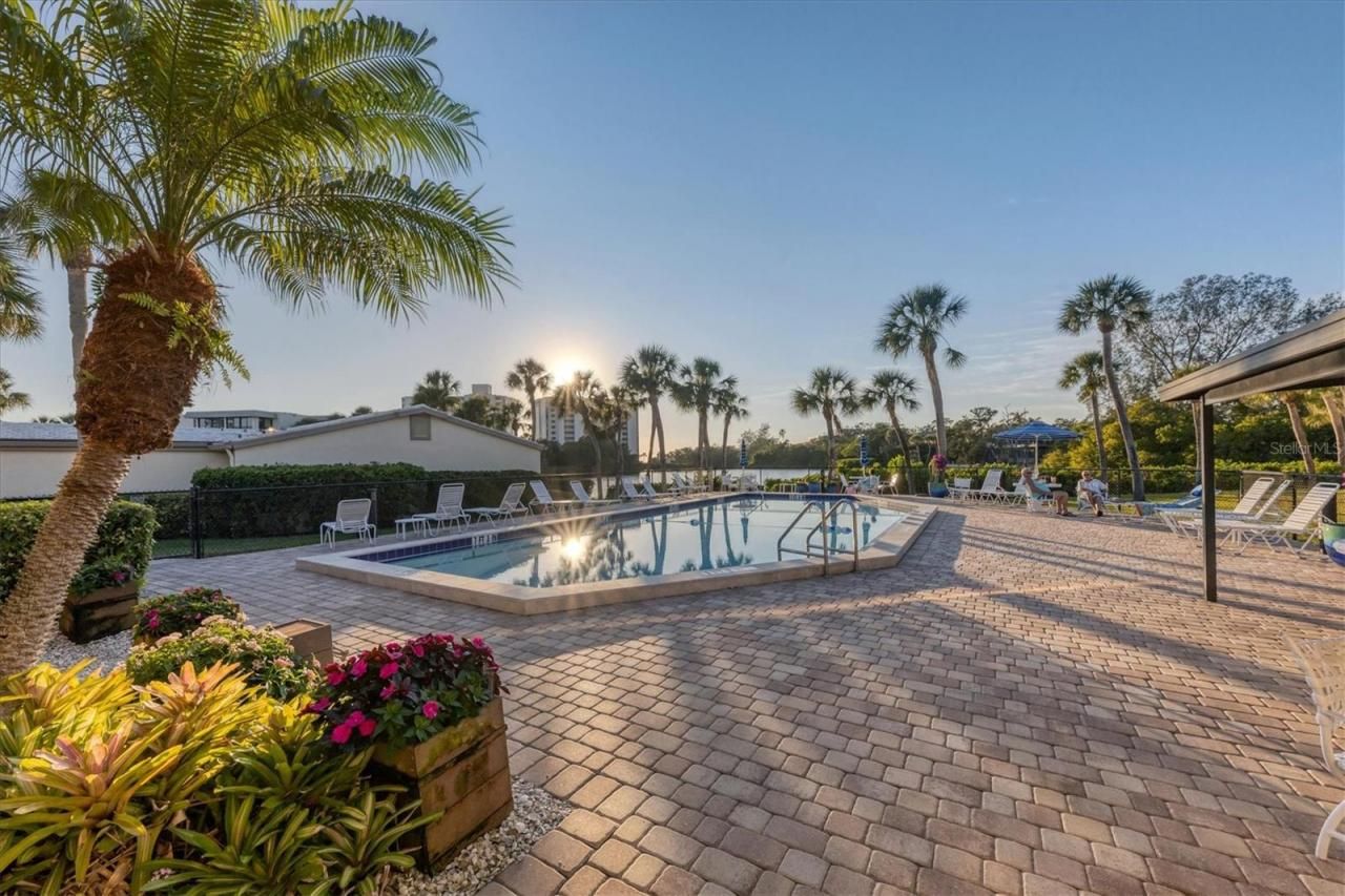 20 Whispering Sands Drive, Unit 903, Sarasota, FL 34242 Photo