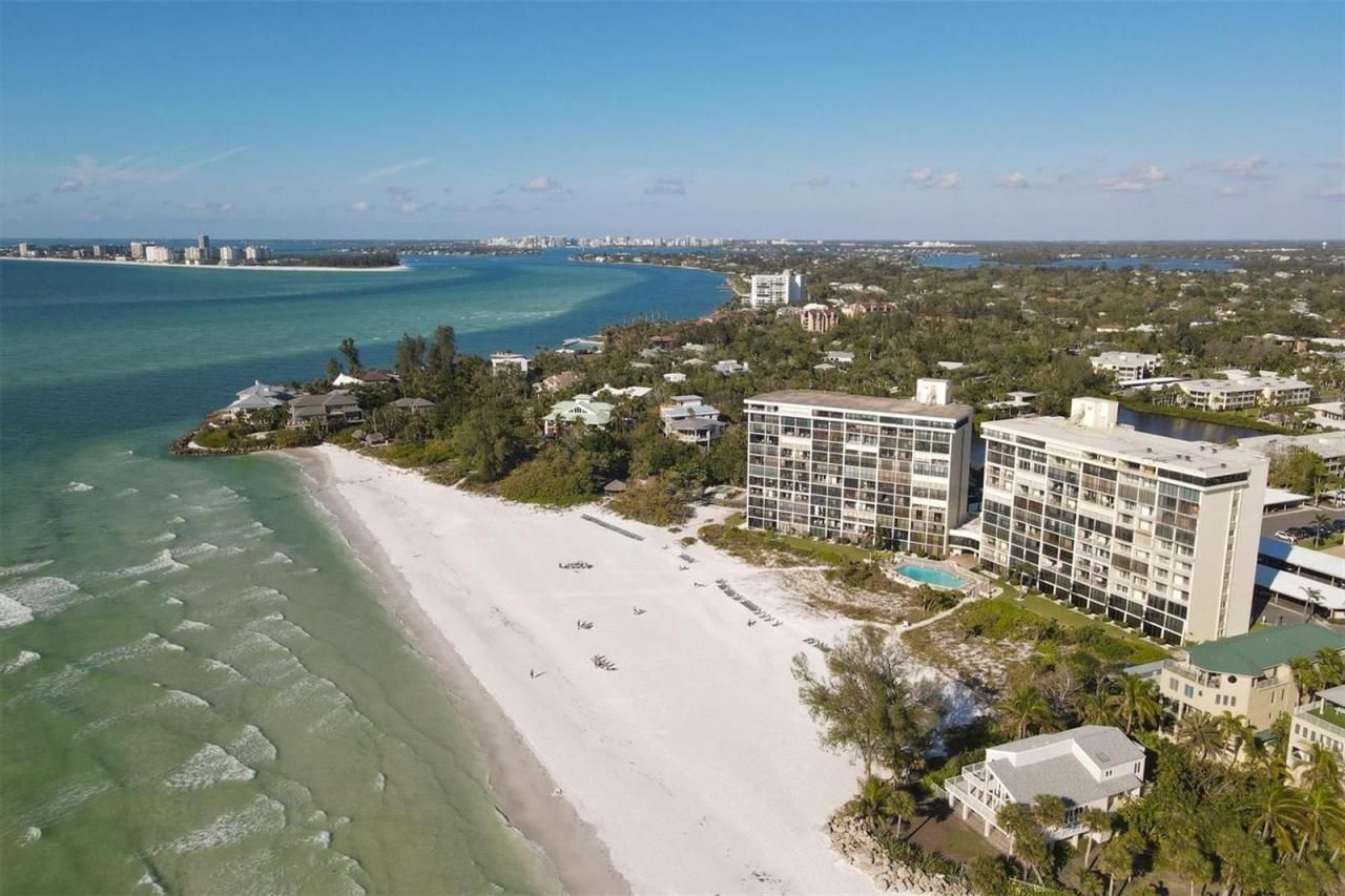 20 Whispering Sands Drive, Unit 903, Sarasota, FL 34242 Photo