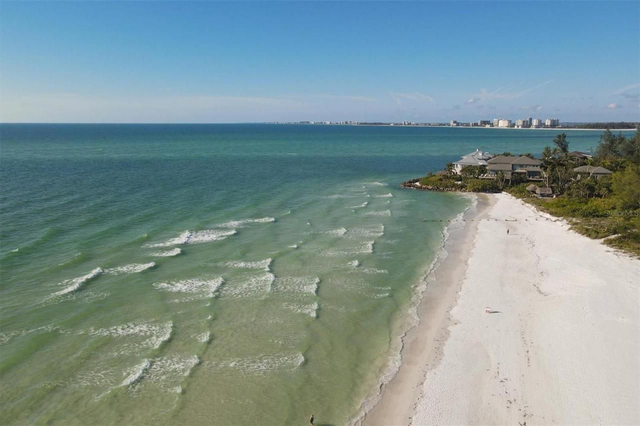 20 Whispering Sands Drive, Unit 903, Sarasota, FL 34242 Photo