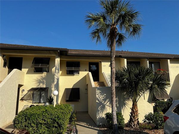 4638 LONGWATER CHASE, Unit 94, SARASOTA, FL 34235