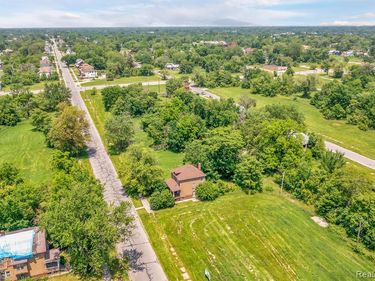 1526 DICKERSON Street, Detroit, MI 48215