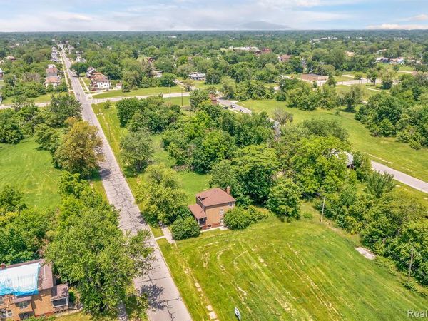 1526 DICKERSON Street, Detroit, MI 48215