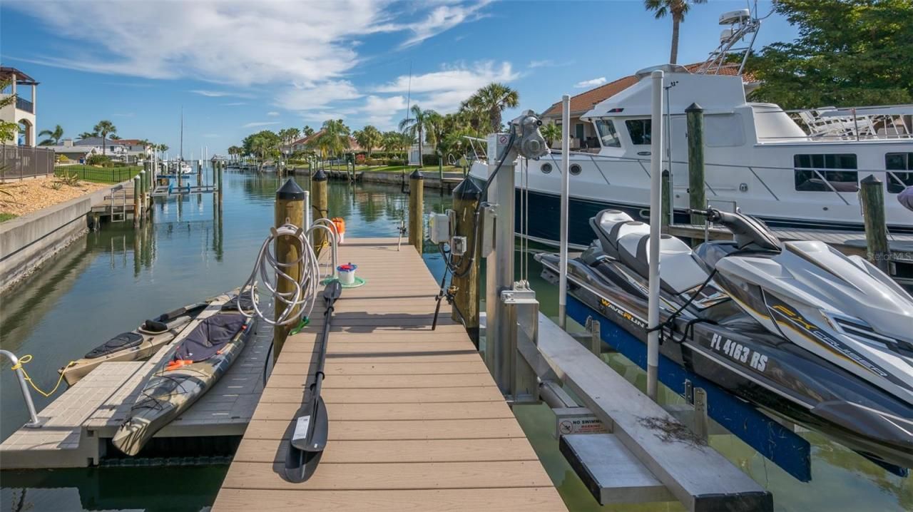 500 Schooner Lane, Longboat Key, FL 34228 Photo
