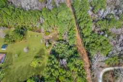 112 Wright Lane photo 4