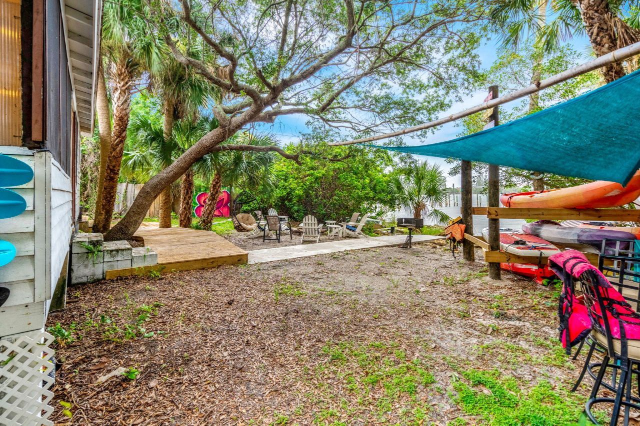 1365 Pineapple Avenue, Melbourne, FL 32935 Photo