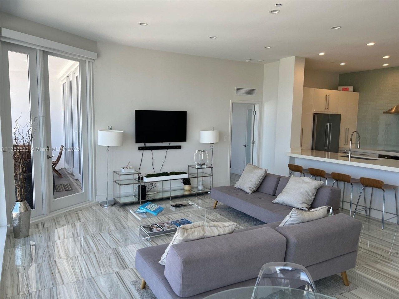 100 Lincoln Rd, Unit PH9, Miami Beach, FL 33139 Photo