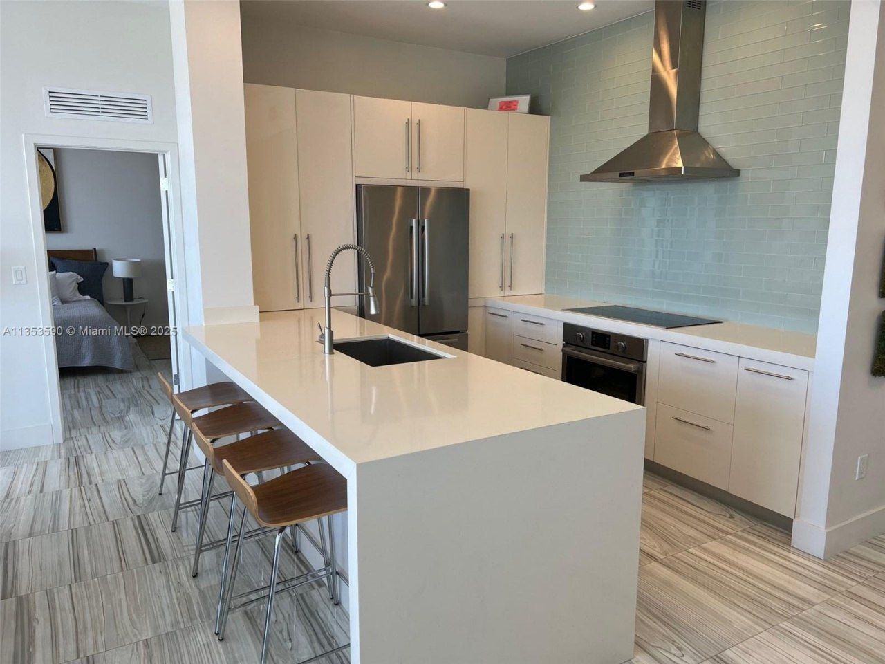 100 Lincoln Rd, Unit PH9, Miami Beach, FL 33139 Photo