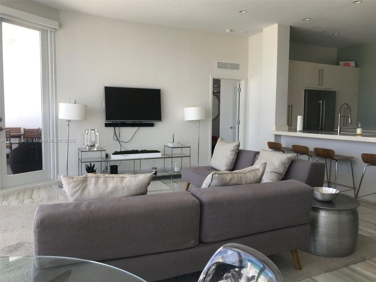 100 Lincoln Rd, Unit PH9, Miami Beach, FL 33139 Photo