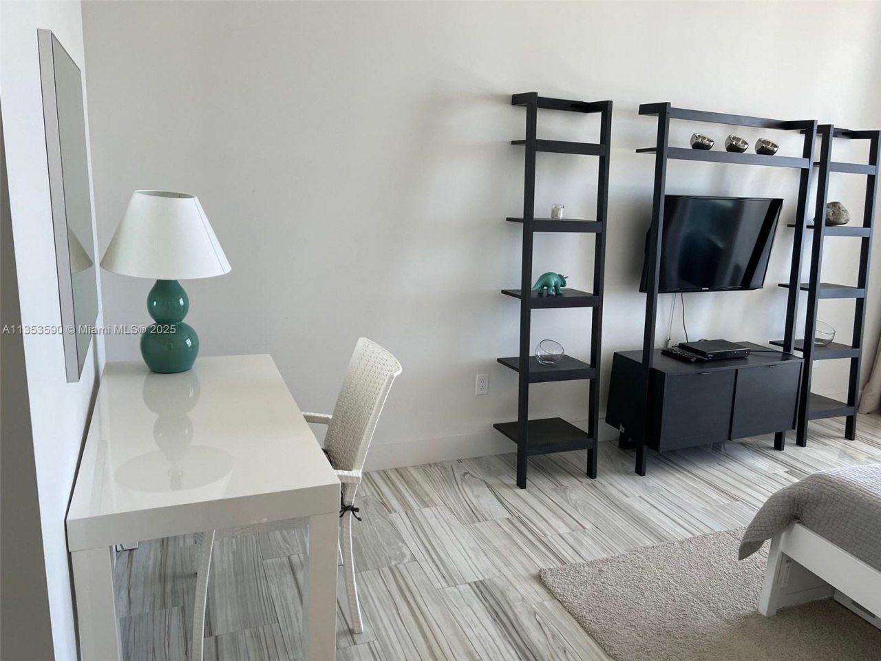 100 Lincoln Rd, Unit PH9, Miami Beach, FL 33139 Photo