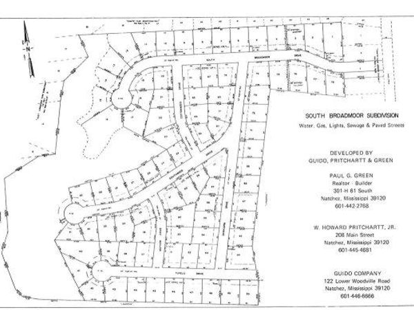 00014 South Broadmoor, Natchez, MS 39120