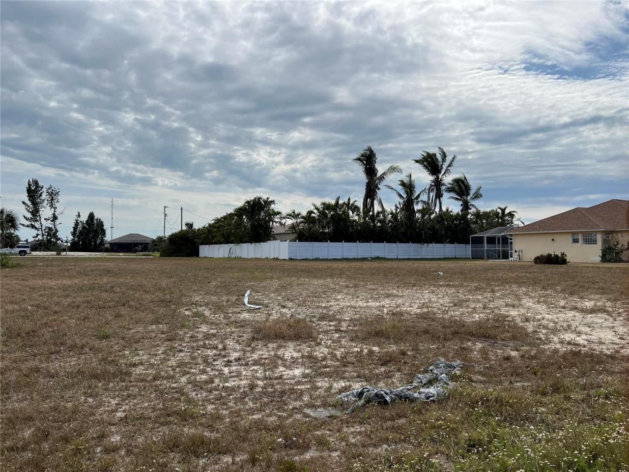 2000 SW 28th Terrace, Cape Coral, FL 33914 Photo