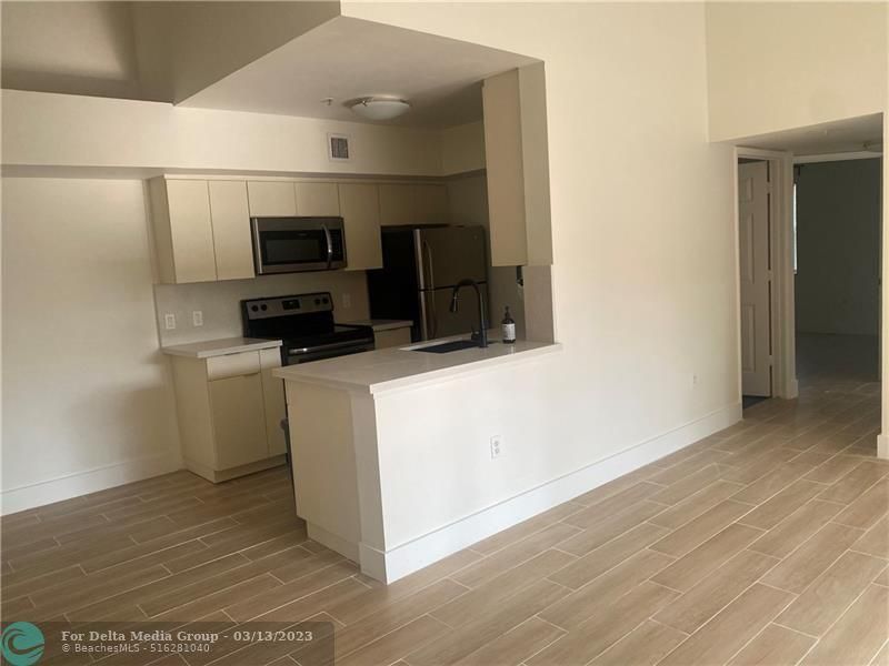 2457 Centergate Drive, Miramar, FL 33025 Photo