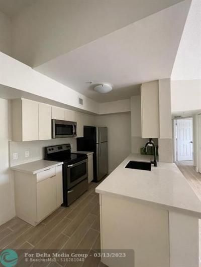 2457 Centergate Drive, Miramar, FL 33025 Photo