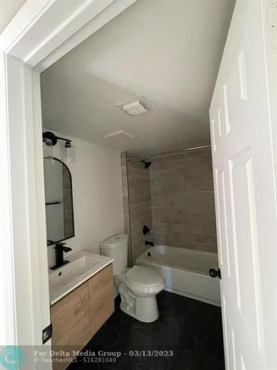 2457 Centergate Drive, Miramar, FL 33025 Photo