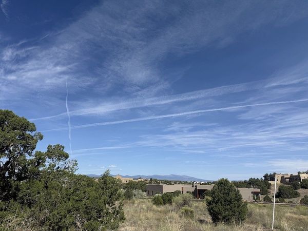 63 Calle Mi Gusto, Santa Fe, NM 87506