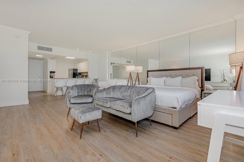 2301 Collins Ave, Unit 842, Miami Beach, FL 33139 Photo