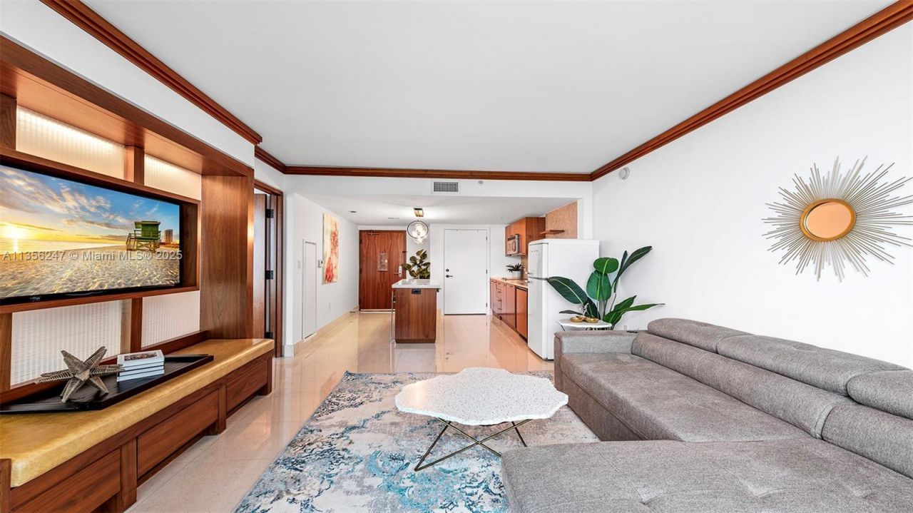 Please Call For Address, Unit 911, Miami Beach, FL 33141 Photo