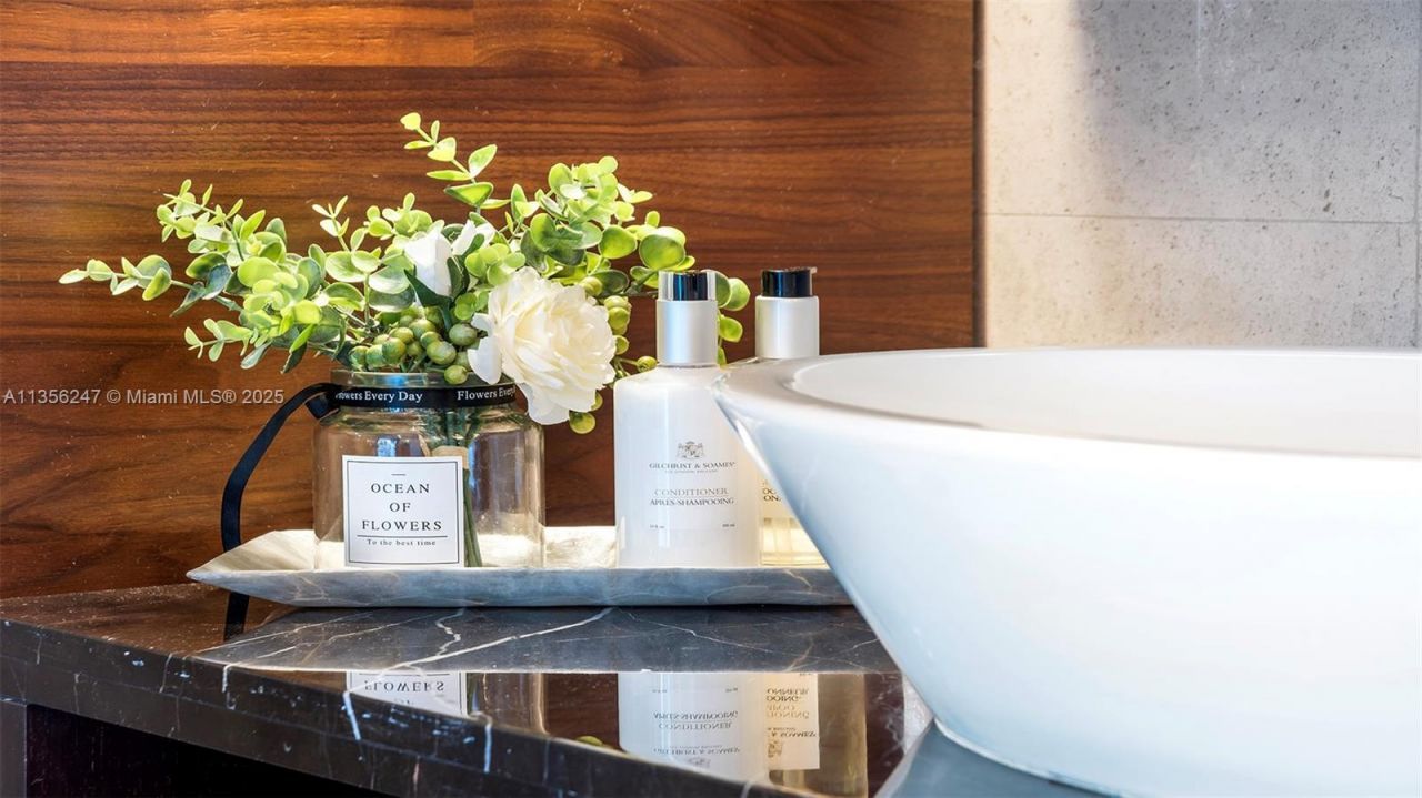 Please Call For Address, Unit 911, Miami Beach, FL 33141 Photo