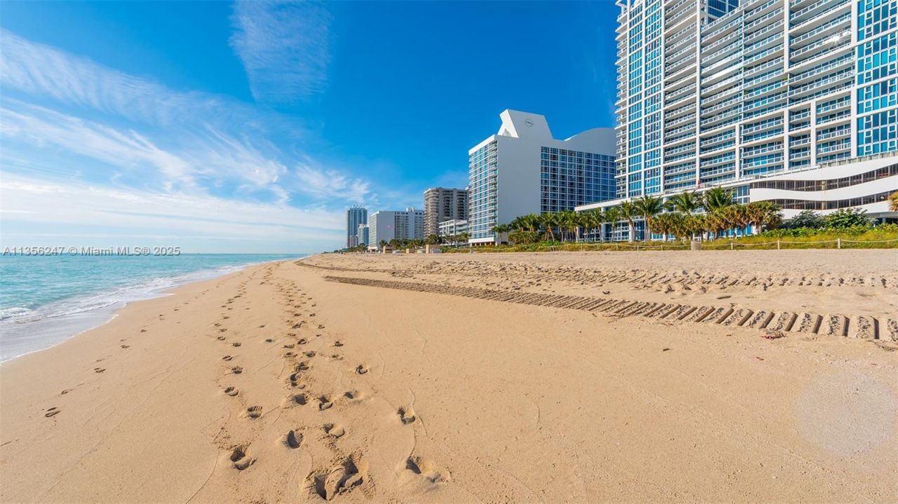 Please Call For Address, Unit 911, Miami Beach, FL 33141 Photo