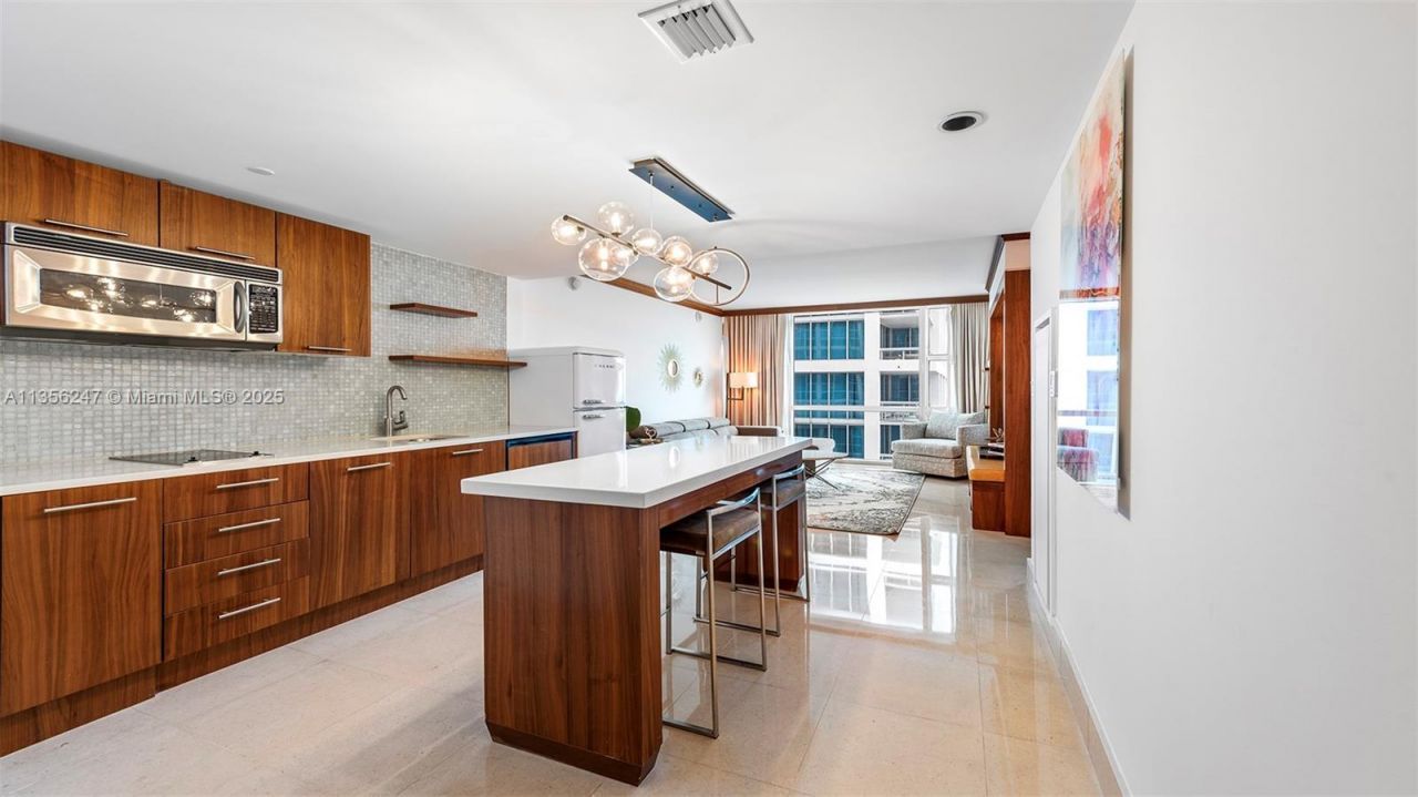 Please Call For Address, Unit 911, Miami Beach, FL 33141 Photo