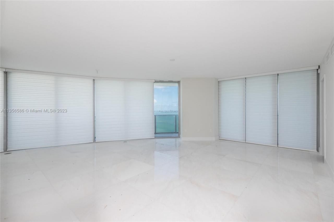 488 NE 18th St, Unit 4515, Miami, FL 33132 Photo