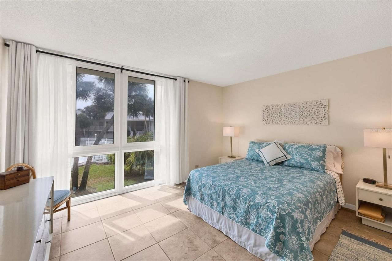 500 S Washington Drive, Unit 17B, Sarasota, FL 34236 Photo