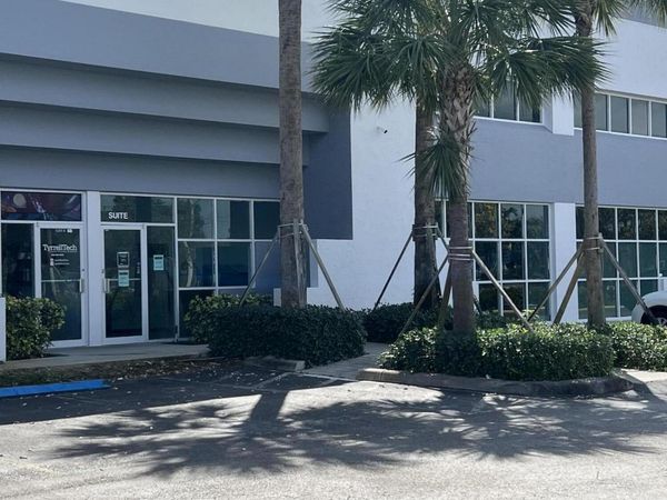 2400 W Copans Road, Unit 9, Pompano Beach, FL 33069