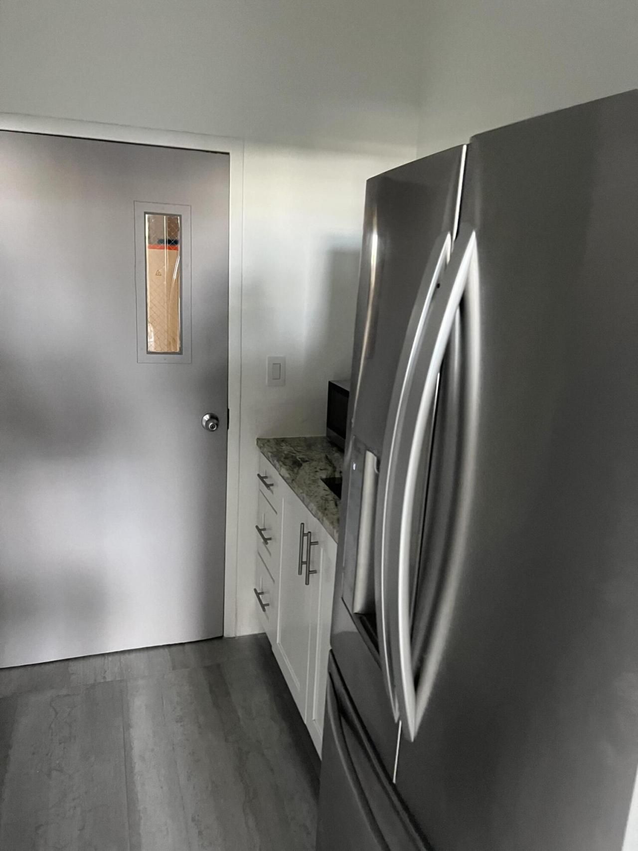 2400 W Copans Road, Unit 9, Pompano Beach, FL 33069 Photo