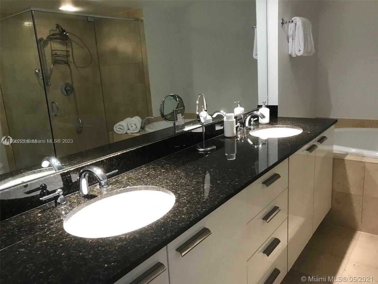 1830 S Ocean Dr, Unit 1706, Hallandale Beach, FL 33009 Photo