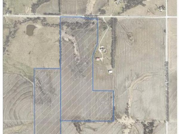 207th Road, Spring Hill, KS 66083