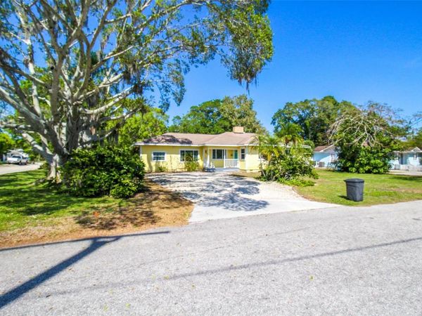 5812 7TH AVENUE NW, BRADENTON, FL 34209