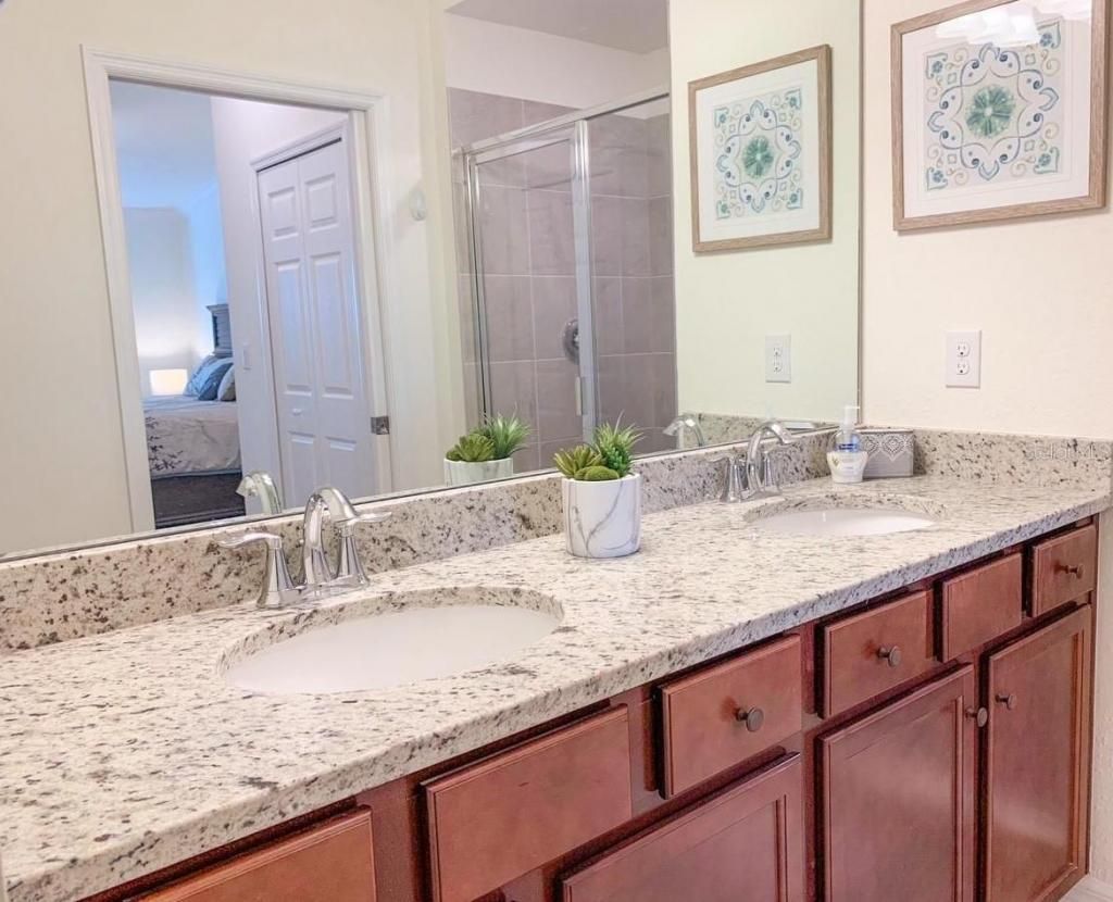5710 Palmer Circle, Unit 202, Bradenton, FL 34211 Photo