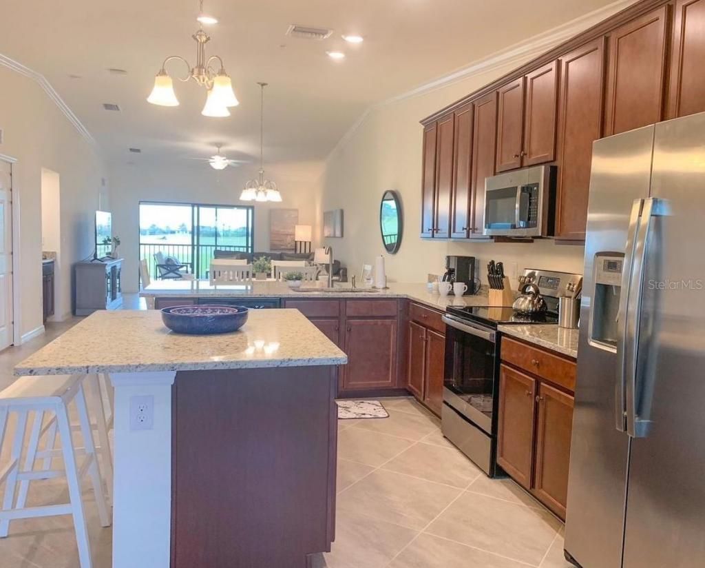 5710 Palmer Circle, Unit 202, Bradenton, FL 34211 Photo