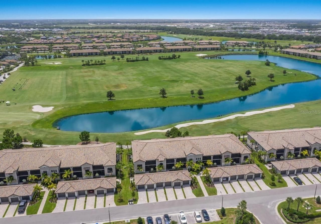 5710 Palmer Circle, Unit 202, Bradenton, FL 34211 Photo