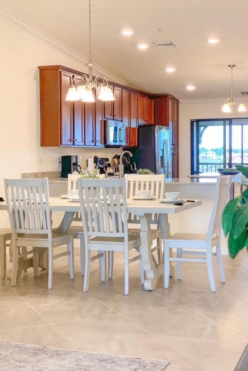 5710 Palmer Circle, Unit 202, Bradenton, FL 34211 Photo