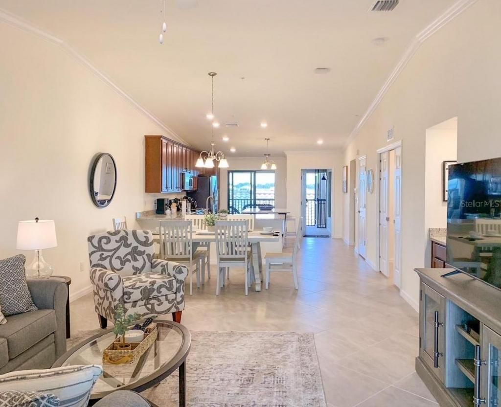 5710 Palmer Circle, Unit 202, Bradenton, FL 34211 Photo