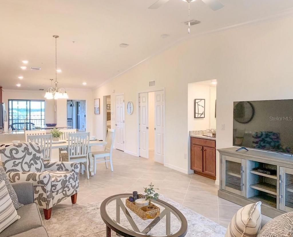 5710 Palmer Circle, Unit 202, Bradenton, FL 34211 Photo