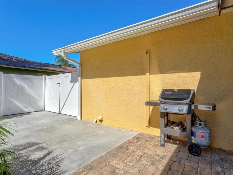 Property Image 76